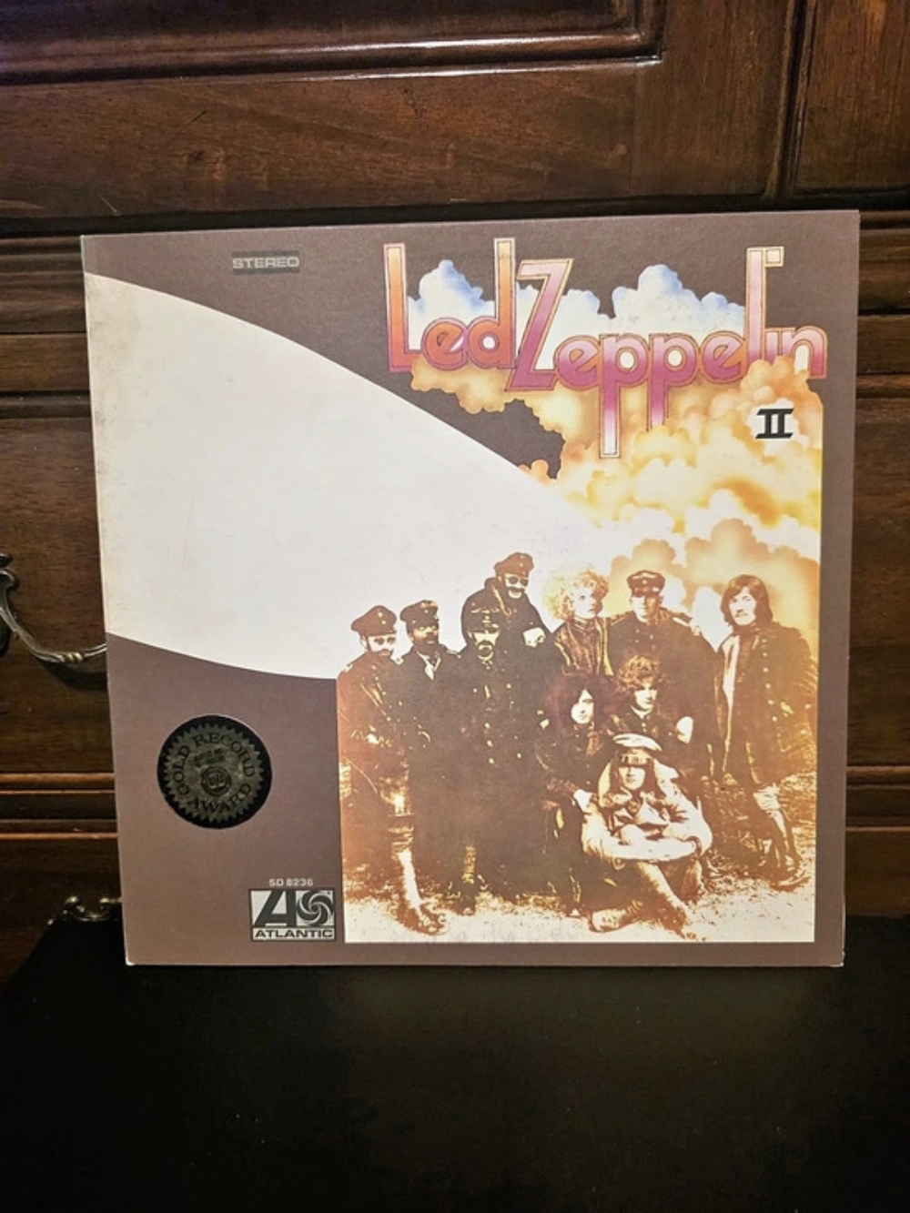 Atlantic Led Zeppelin II Vinyl Record Album Brown & White